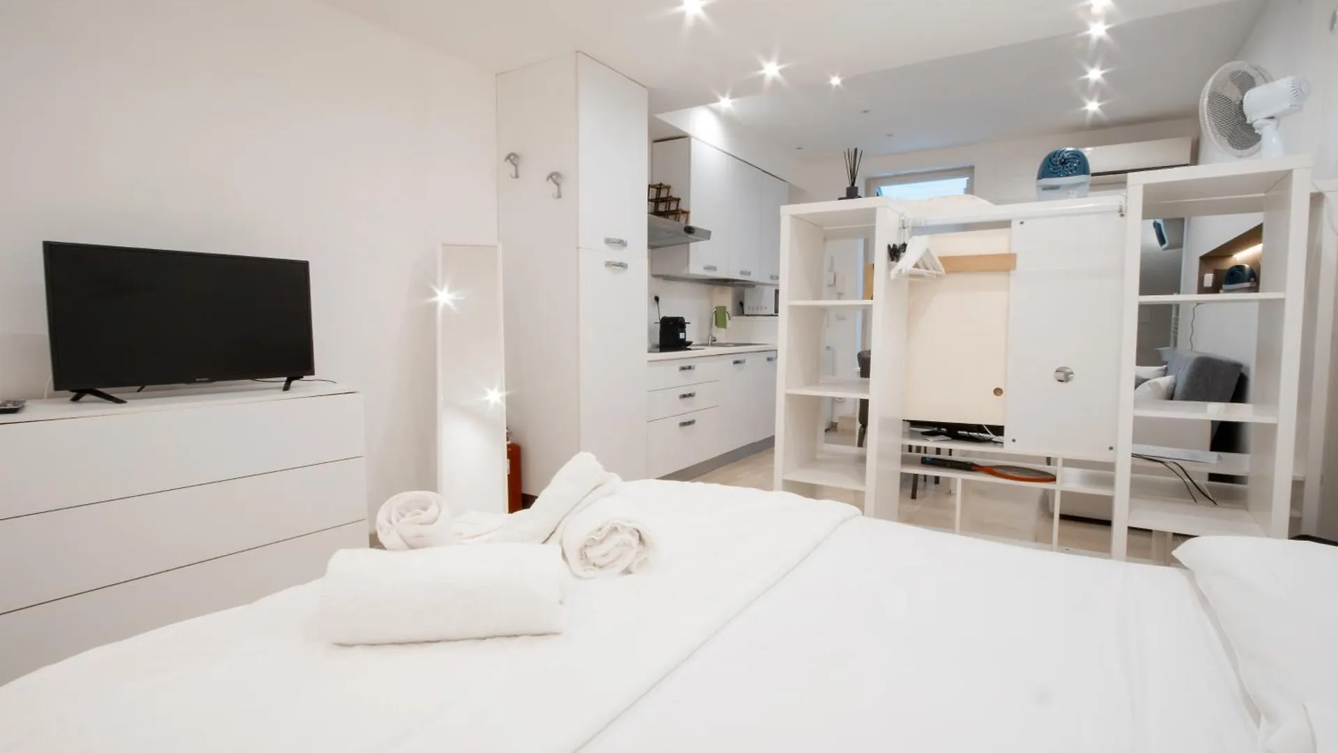 Ferienwohnung Al Rogadeo Bari 0*,